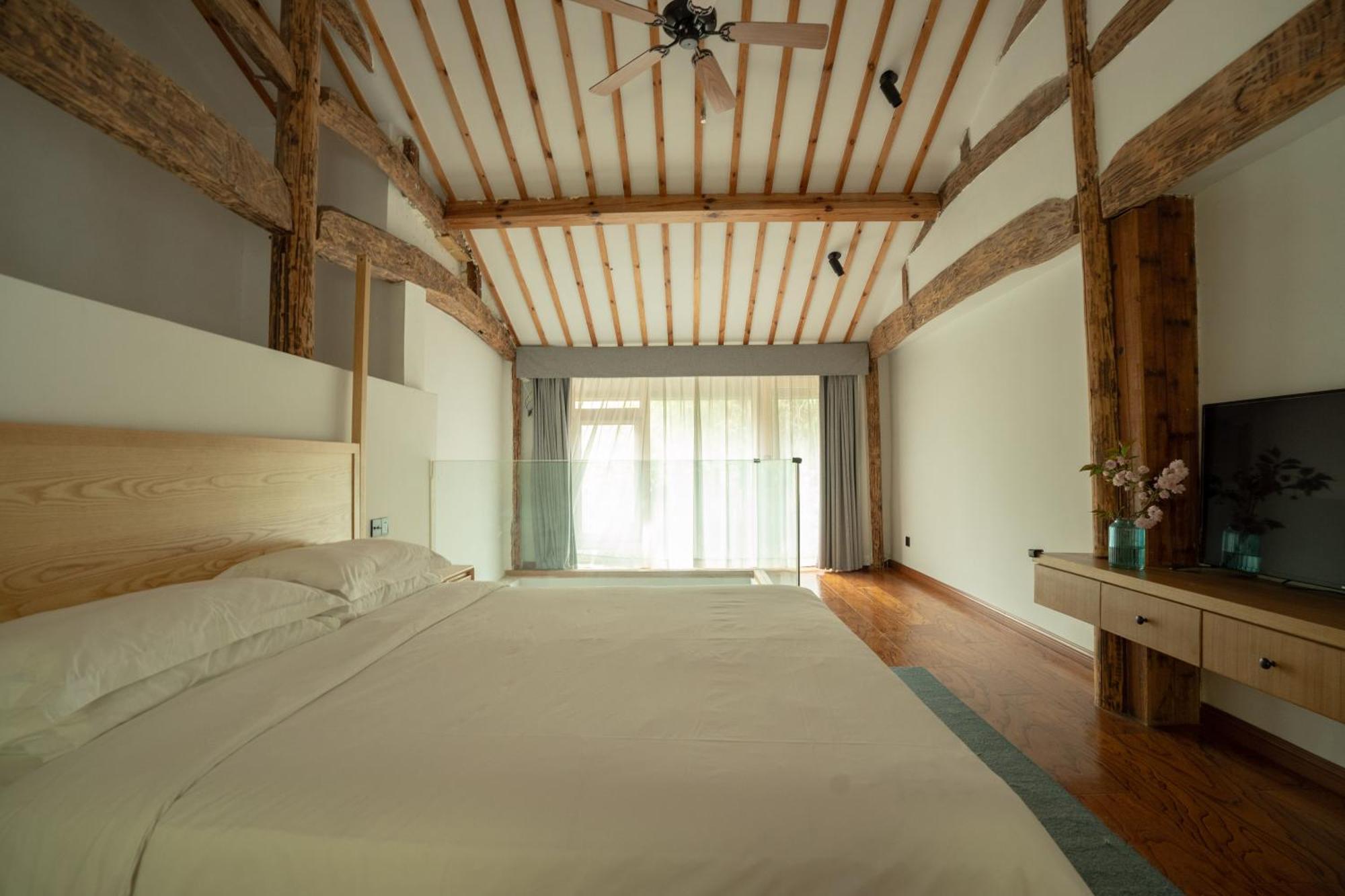 July Bamboo Hostel Deqing Экстерьер фото