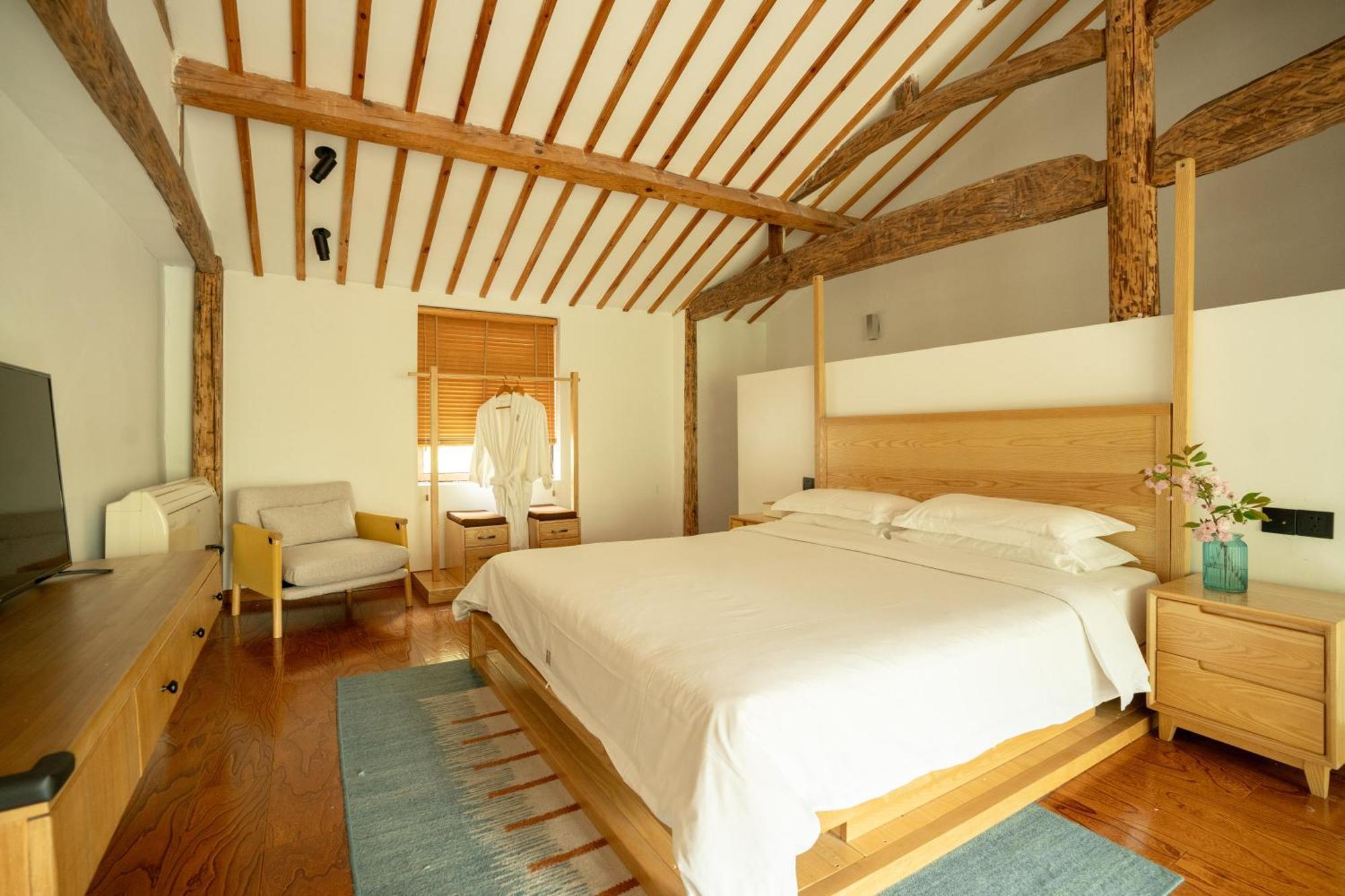 July Bamboo Hostel Deqing Экстерьер фото
