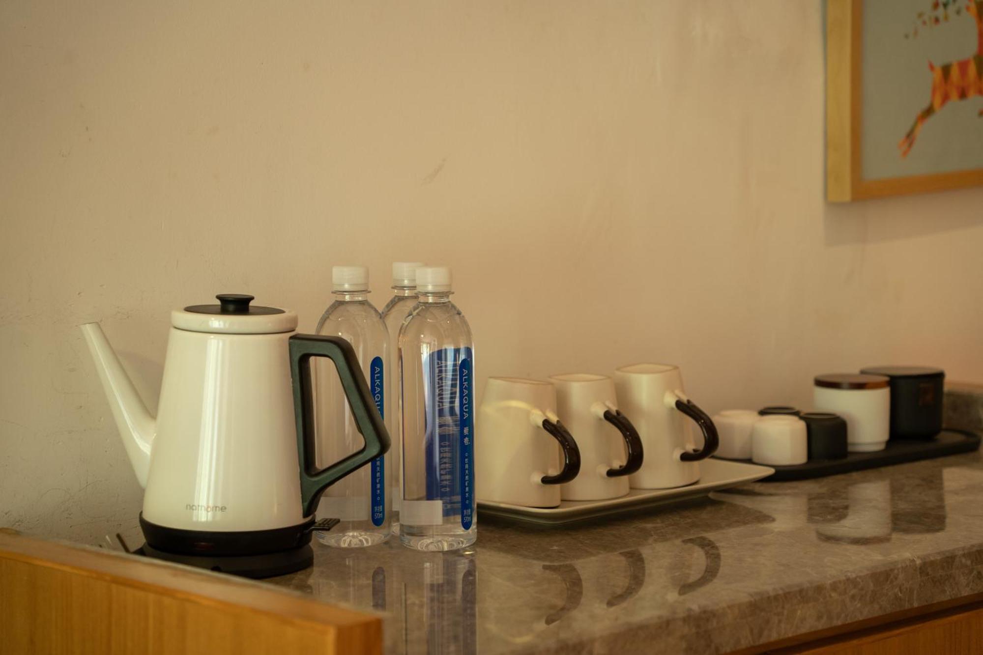 July Bamboo Hostel Deqing Экстерьер фото