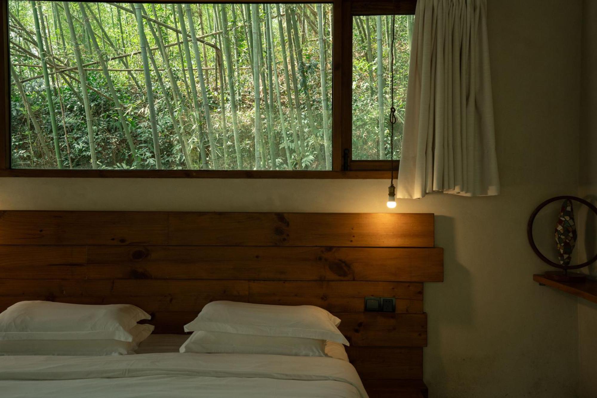 July Bamboo Hostel Deqing Экстерьер фото
