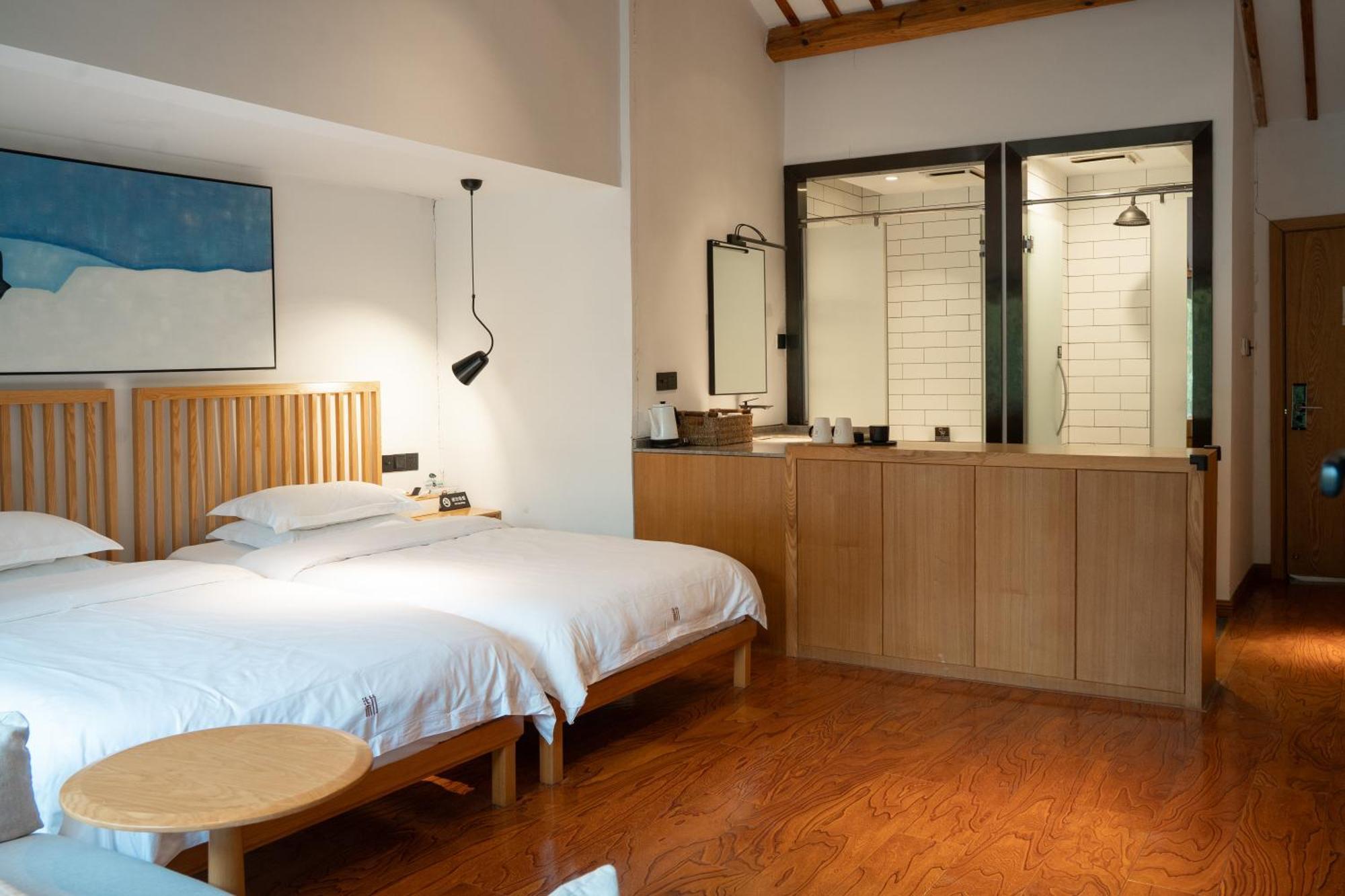 July Bamboo Hostel Deqing Экстерьер фото