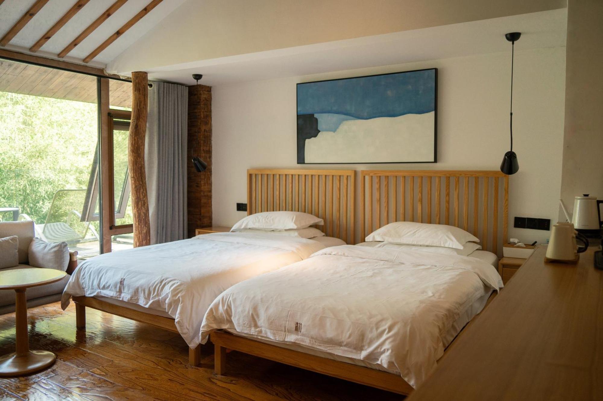 July Bamboo Hostel Deqing Экстерьер фото